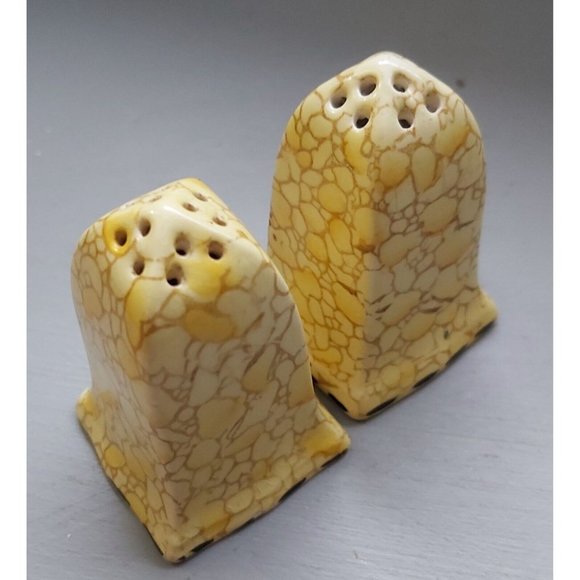 Royal Winton Yellow Pebbles 1430 Salt & Pepper Shakers Set 1930s - Picture 3 of 8